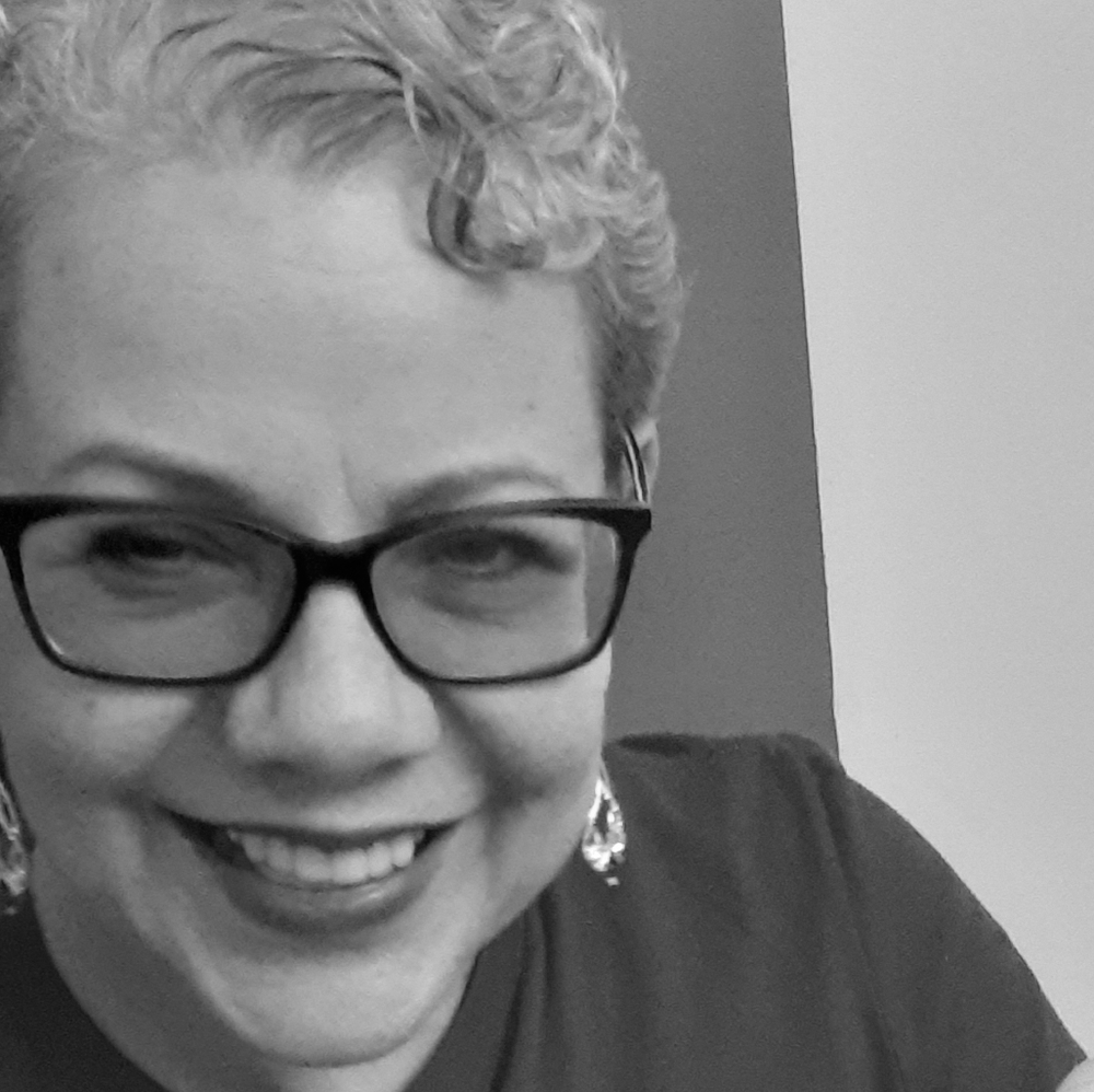 Meet your Posher, Esdra
